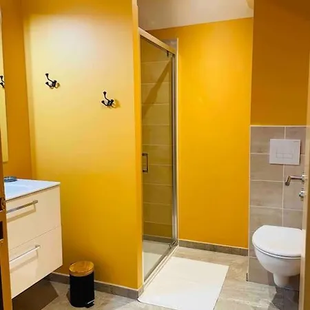 Le Spicy 2 Minutes Centre Historique Parking Apartamento Sarlat-la-Canéda Exterior foto